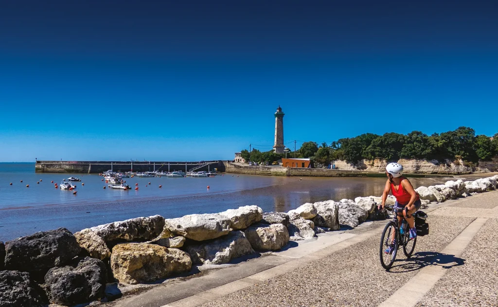 À vélo sur le Canal des 2 Mers à Saint-Georges-de-Didonne