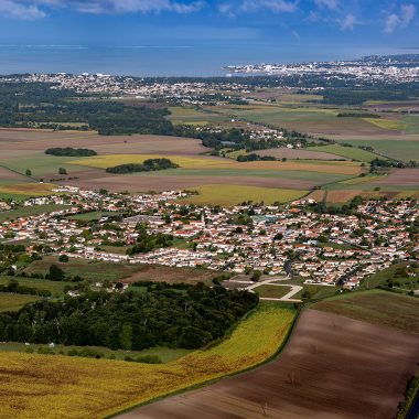 vue aérienne semussac