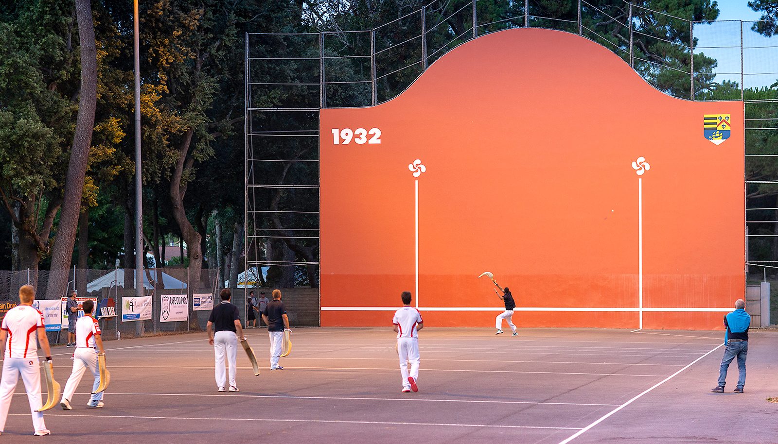 fronton-pelote-basques