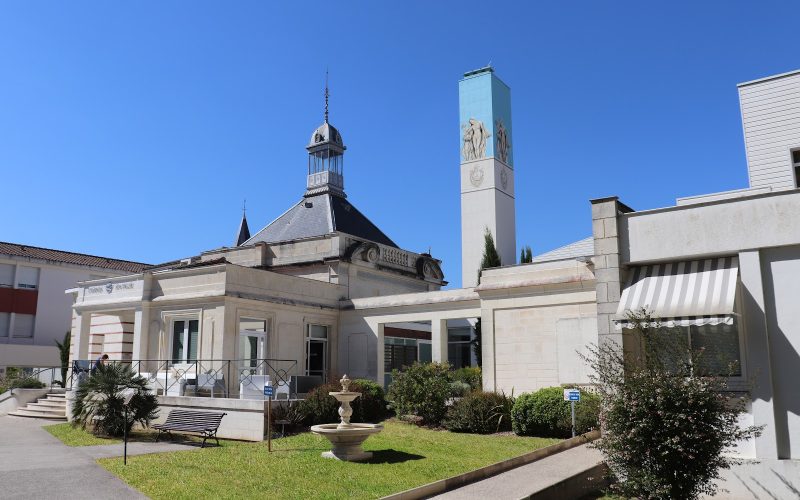 Thermes de saujon exterieur