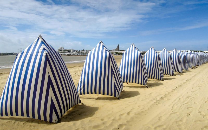 Cabines de bains de mer Plage de Royan