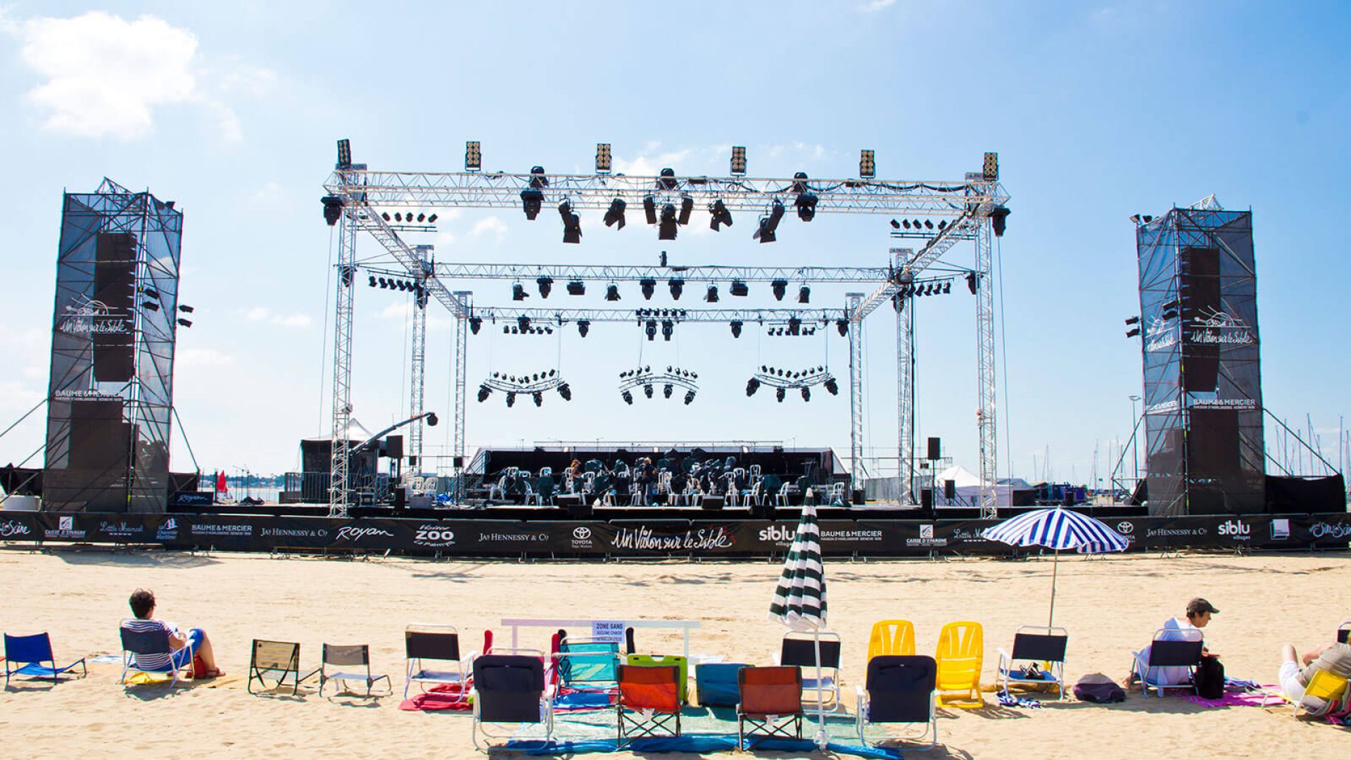 Violon sur sable sur la Grande Conche de Royan