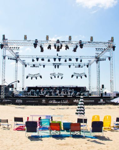 Violon sur sable sur la Grande Conche de Royan