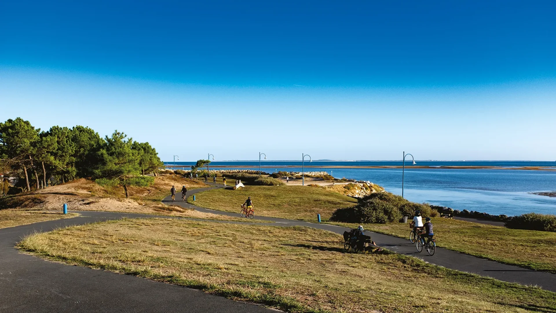 Balades à vélo en famille en bord de mer à La Palmyre